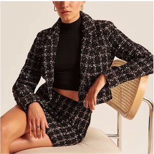 Abercrombie Chic Black and White Tweed Blazer